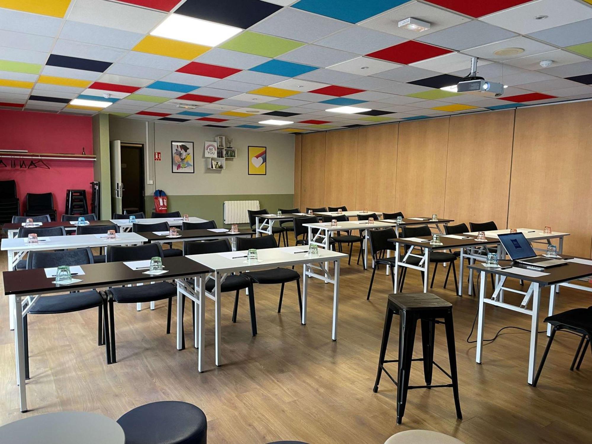 Ibis Budget Marne La Vallee Pontault Combault ภายนอก รูปภาพ