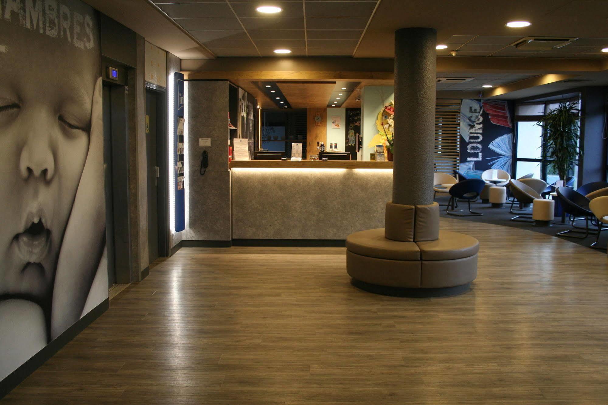 Ibis Budget Marne La Vallee Pontault Combault ภายนอก รูปภาพ