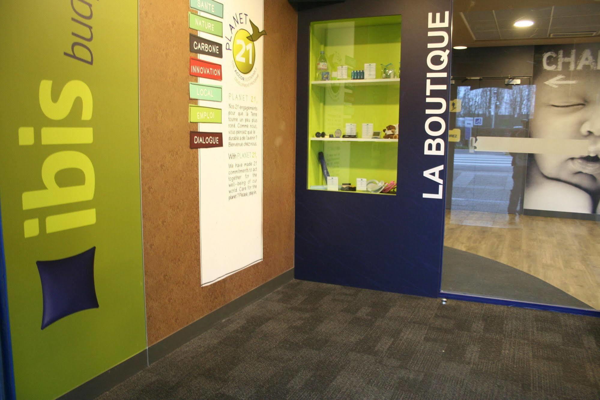 Ibis Budget Marne La Vallee Pontault Combault ภายนอก รูปภาพ