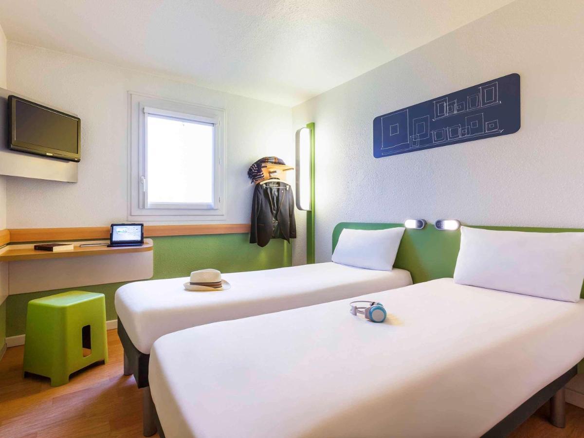Ibis Budget Marne La Vallee Pontault Combault ภายนอก รูปภาพ