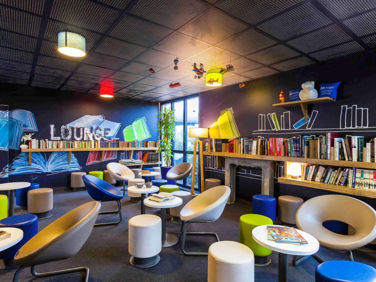 Ibis Budget Marne La Vallee Pontault Combault ภายนอก รูปภาพ